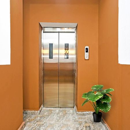 Hotel O Seven Inn Бхубанешвара Экстерьер фото